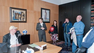 Foto: Antje Lorenz mit Gästen im Präsidentenzimmer Foto: Antje Lorenz mit Gästen im Präsidentenzimmer